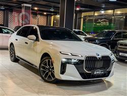 بی ئێم دەبڵیو سیریەس 7